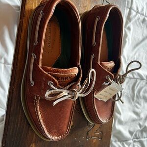 Sperry Men’s shoes size 7M !